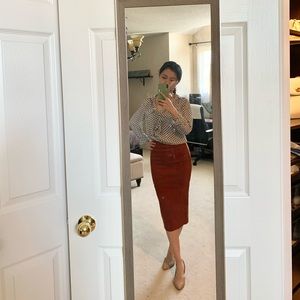 Pencil skirt